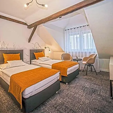 Piccolo Panzio Vendeglo Vinoteca Bed & Breakfast Zalaegerszeg