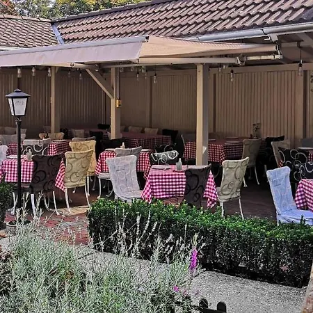 Bed & Breakfast Piccolo Panzio Vendeglo Vinoteca *