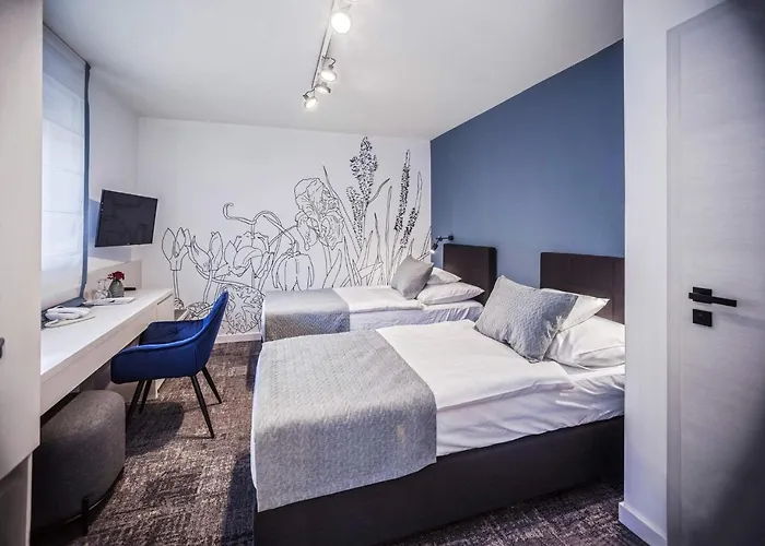 Piccolo Panzió Vendéglő Vinoteca Bed & Breakfast