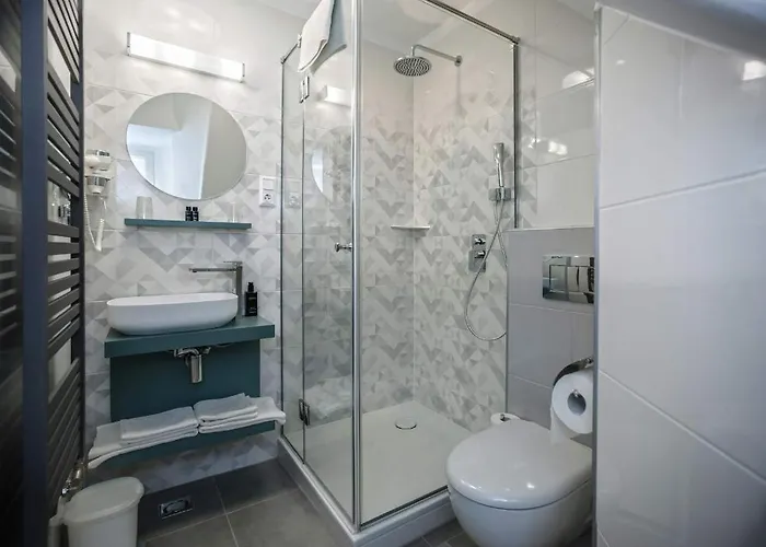 Piccolo Panzio Vendeglo Vinoteca 住宿加早餐酒店 佐洛埃格塞格